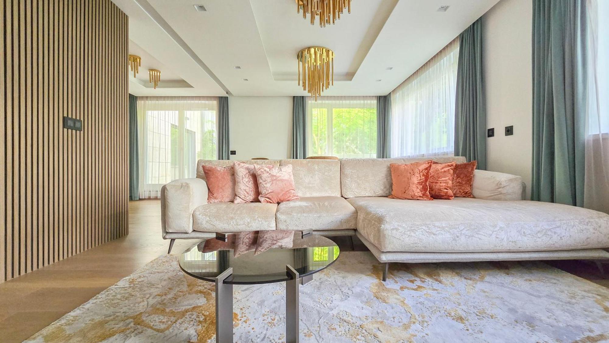 Sun Hill Luxury Suites بودابست المظهر الخارجي الصورة